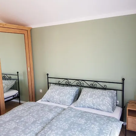 Tiki Tita Apartament